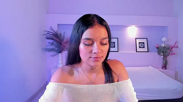 MiaLux5 online show from September 27, 1:40 pm