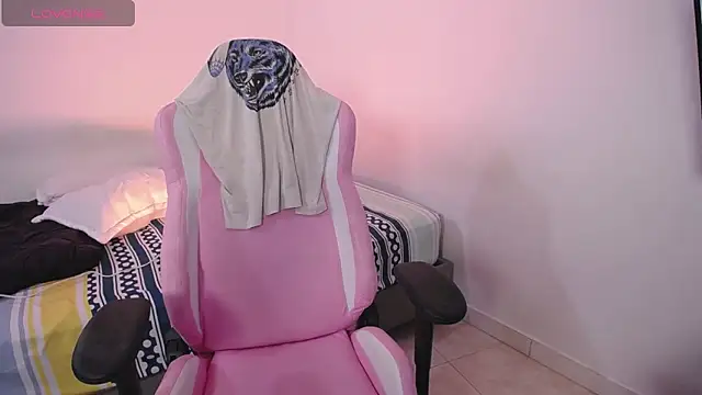 Natsuki 69 online show from October 19, 3:08 am