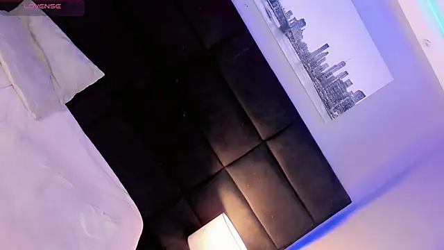 Snapshot of Ana_Paaula23 chatting on October 30, 8:32 pm Ana Paaula23 online show from October 30, 8:32 pm