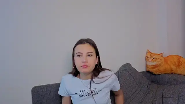 TerisaPurdy online show from October 22, 6:18 am