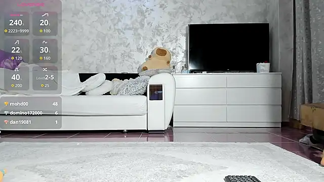 Angellaroy online show from September 15, 9:22 pm