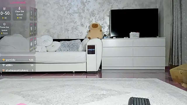 Angellaroy online show from September 14, 9:12 pm