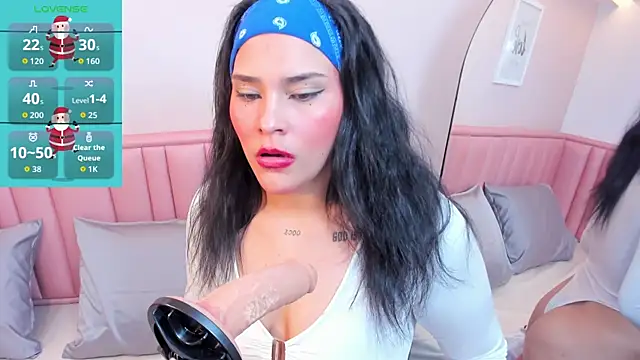 TIFFANY GLOW   online show from December 23, 3:54 am