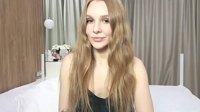 Brigitte Bardot online show from November 16, 9:00 am