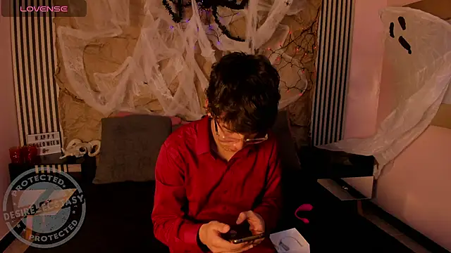 Snapshot of Desire_Ecstasy chatting on October 26, 1:39 pm Desire Ecstasy online show from October 26, 1:39 pm