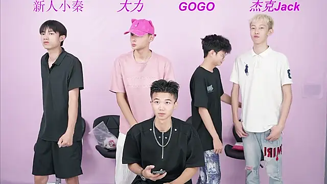 BeautifulBoys-888 online show from September 18, 11:20 am