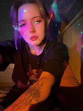 n1ghtcloud online show from November 15, 7:59 pm