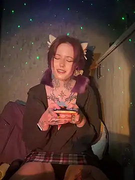 n1ghtcloud online show from October 12, 1:19 am