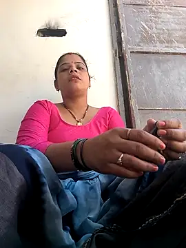 Snapshot of Setty54 chatting on October 3, 10:53 am Setty54 online show from October 3, 10:53 am