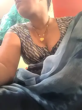 Snapshot of Setty54 chatting on October 1, 10:42 am Setty54 online show from October 1, 10:42 am