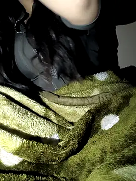 queenbuggi online show from March 15, 12:18 pm