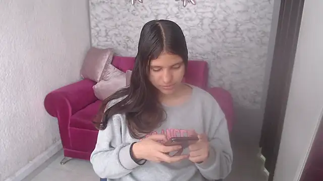 Snapshot of Evagirl69 chatting on September 18, 7:01 pm Evagirl69 online show from September 18, 7:01 pm