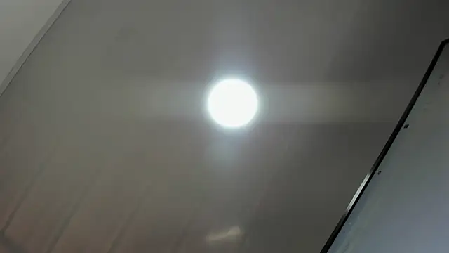 Snapshot of Vickysweeeettt chatting on October 14, 9:06 pm Vickysweeeettt online show from October 14, 9:06 pm