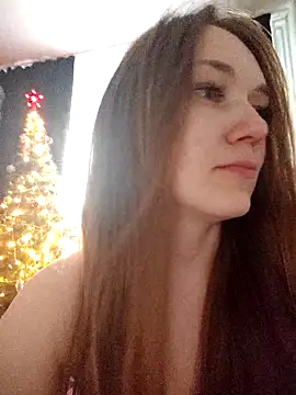 AlisaWyn online show from December 15, 3:45 am