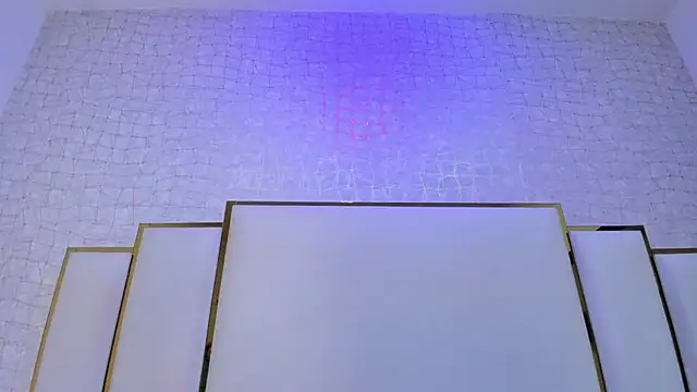 thalia888  online show from April 12, 7:16 pm