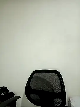 SiennaValera online show from October 13, 6:32 pm