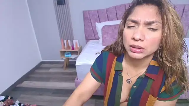 SexyRachel  online show from September 25, 12:48 pm