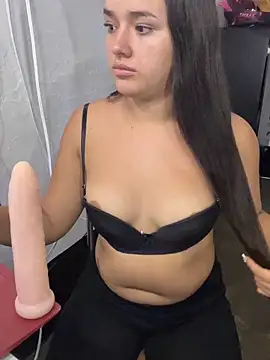 Luciaparker03 online show from January 31, 11:58 pm