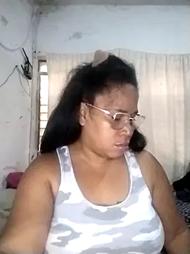 Snapshot of Big_ass_submissive chatting on October 9, 12:09 pm Big ass submissive online show from October 9, 12:09 pm