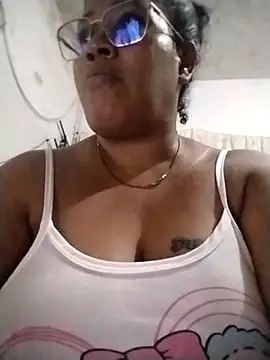 Snapshot of Big_ass_submissive chatting on October 7, 12:26 am Big ass submissive online show from October 7, 12:26 am