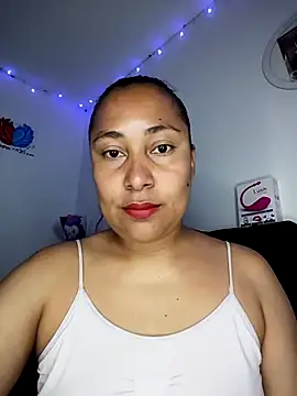 zafiro 93 online show from November 3, 4:55 pm