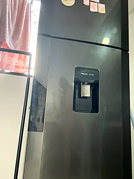 Snapshot of evelyn_1702 chatting on October 31, 9:19 pm evelyn 1702 online show from October 31, 9:19 pm