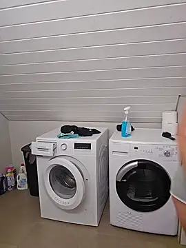 Snapshot of Swiss_Lady chatting on October 10, 10:47 pm Swiss Lady online show from October 10, 10:47 pm