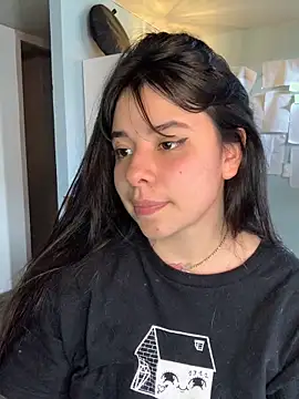 Snapshot of Canneela chatting on September 25, 9:23 pm Canneela online show from September 25, 9:23 pm