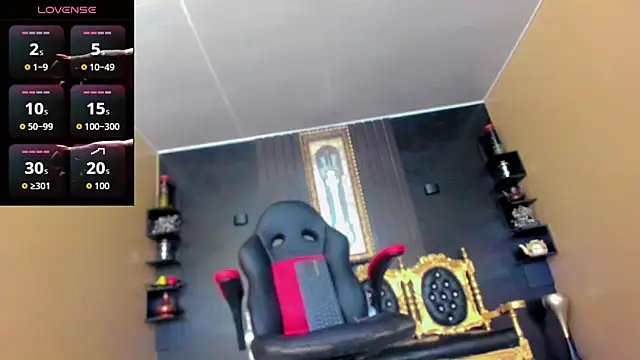 Snapshot of Natasha_clifford chatting on October 31, 8:02 pm Natasha clifford online show from October 31, 8:02 pm