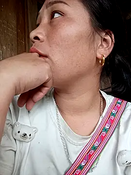 Snapshot of Milan6789 chatting on October 15, 4:48 am Milan6789 online show from October 15, 4:48 am