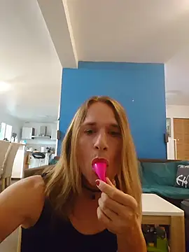 FlorineTV online show from July 12, 2:07 pm