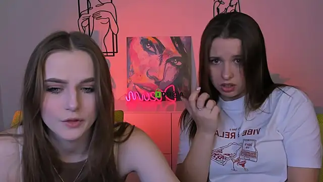 aria moo online show from October 14, 7:16 pm