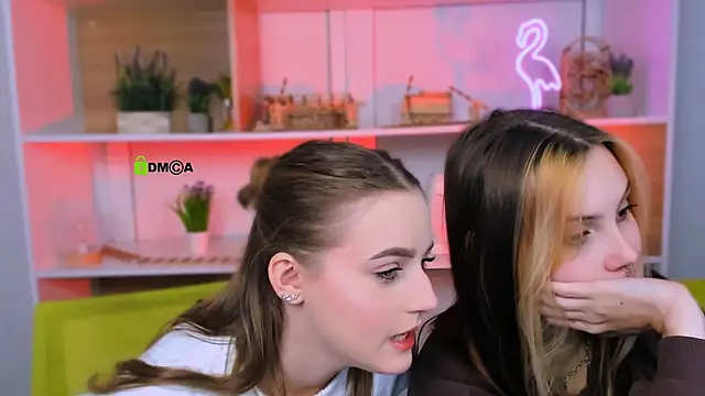 aria moo online show from September 29, 8:30 am