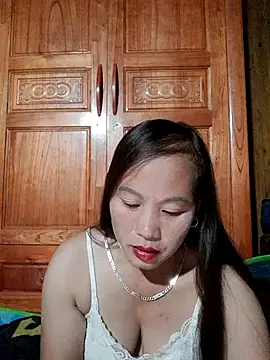 Snapshot of Seg_min chatting on October 18, 2:20 pm Seg min online show from October 18, 2:20 pm