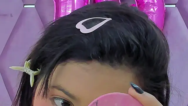 Snapshot of MaskedGirl_ chatting on September 23, 11:41 am MaskedGirl online show from September 23, 11:41 am