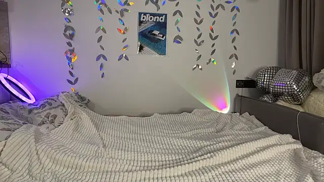 Snapshot of lxsundollyxl chatting on October 6, 3:56 am lxsundollyxl online show from October 6, 3:56 am