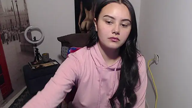 Snapshot of crazy_daniela chatting on September 15, 9:00 pm crazy daniela online show from September 15, 9:00 pm