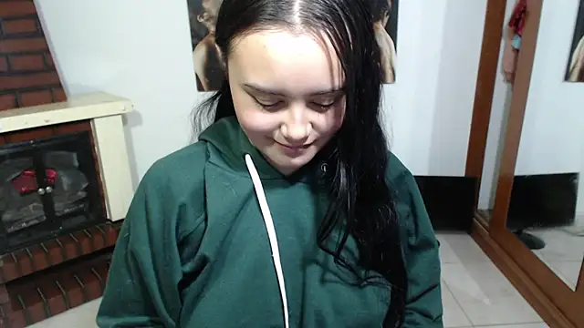 Snapshot of crazy_daniela chatting on September 12, 9:33 pm crazy daniela online show from September 12, 9:33 pm