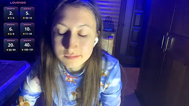 Shyselly online show from October 30, 5:47 pm