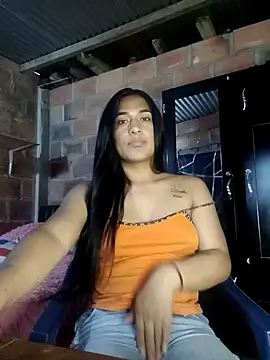  Diviine karoll  online show from September 25, 9:12 pm