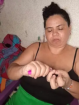 Snapshot of Ravena2290 chatting on October 4, 7:29 pm Ravena2290 online show from October 4, 7:29 pm