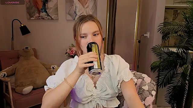 Ginger Emma online show from October 2, 8:36 pm