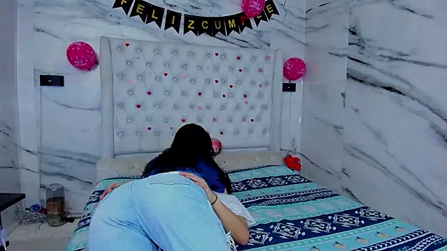 Ari and Storm online show from March 26, 2:08 pm