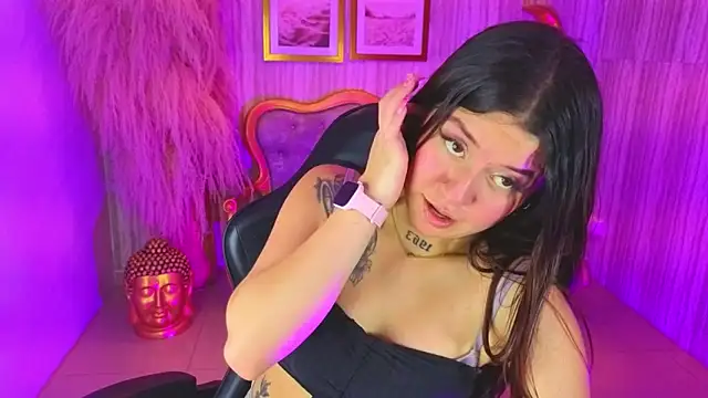 ivy lodge s online show from September 17, 8:29 pm