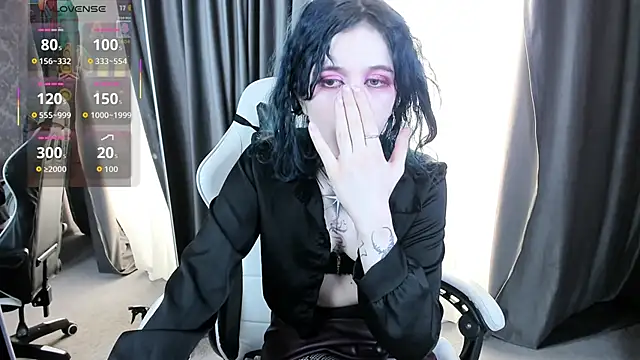 NoelleGothicShadow online show from April 10, 6:30 am