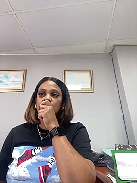 031bubbles online show from April 17, 11:56 am