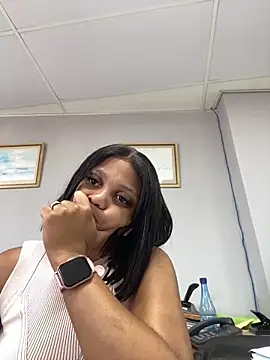 031bubbles online show from December 15, 8:08 am