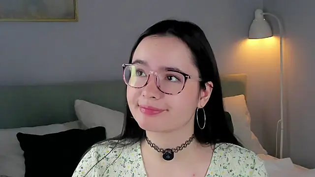 WildaBisom online show from October 21, 1:31 am