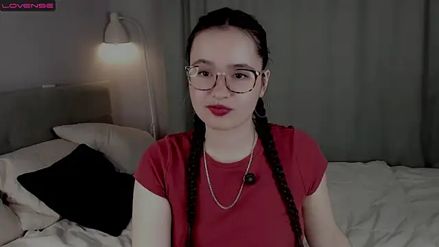 WildaBisom online show from October 13, 1:30 am