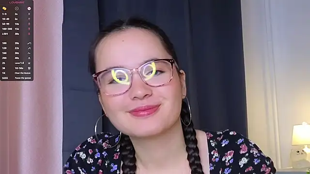 WildaBisom online show from September 11, 1:50 am